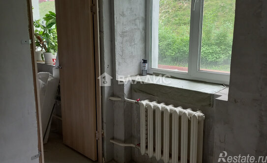 Продажа 1-комн квартиры на вторичном рынке Гончарный 2-й пер,  д. 3