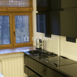 Продажа 2-комн квартиры на вторичном рынке Ломоносовский пр-кт,  д. 14