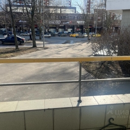 Аренда торгового помещения ул Миклухо-Маклая,  д. 33