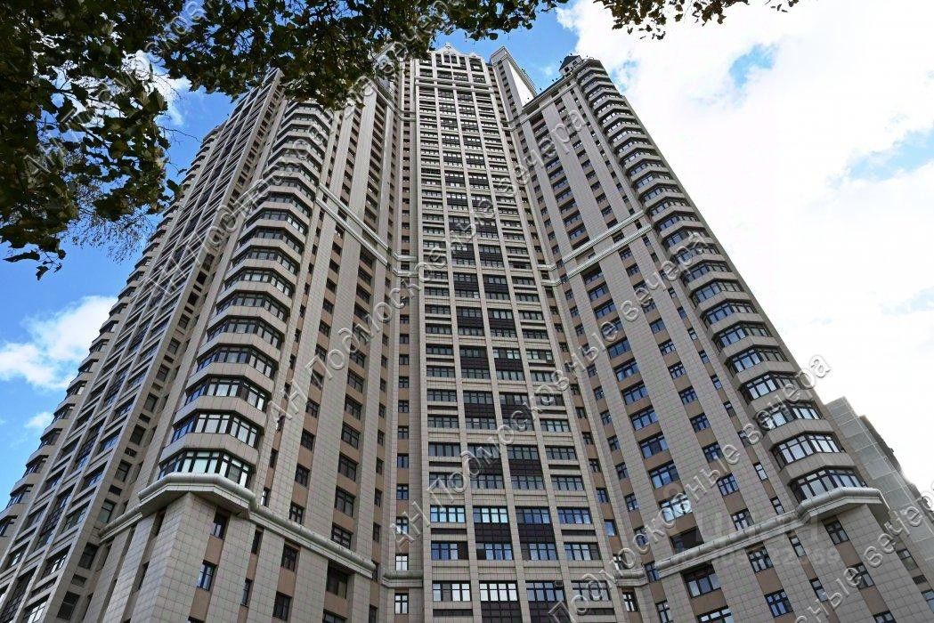 Продажа 4-комн квартиры на вторичном рынке Давыдковская улица, 3