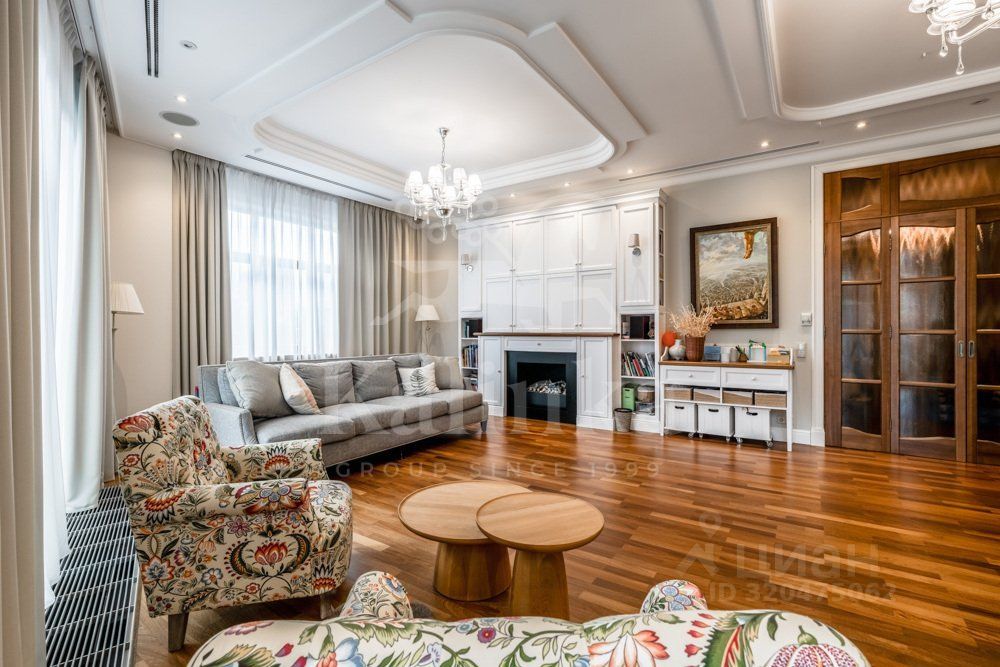 Продажа 4-комн квартиры на вторичном рынке Протопоповский переулок, 10