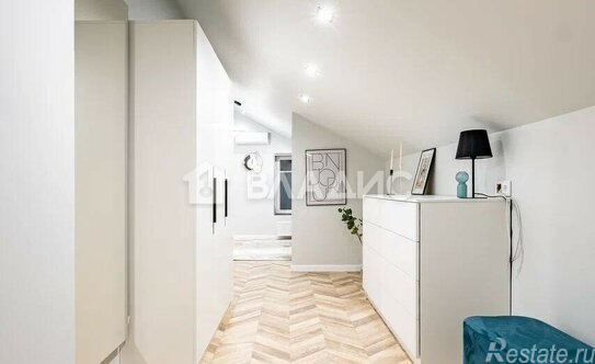 Продажа 2-комн квартиры на вторичном рынке Казачий Б. пер,  д. 10