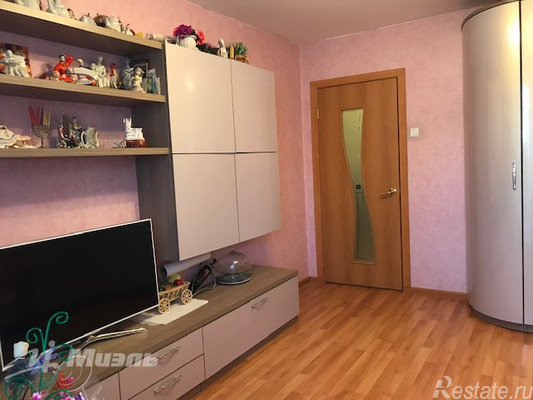 Продажа 3-комн квартиры на вторичном рынке Голицыно, Керамиков пр-кт,  д. 88