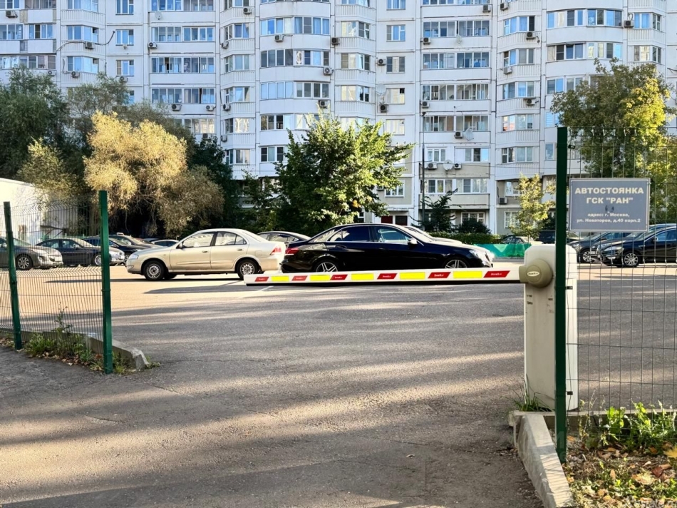 Продажа гаража улица Новаторов,  д. 40 к2