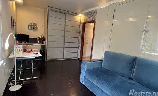 Продажа 2-комн квартиры на вторичном рынке Гродненская улица,  д. 10