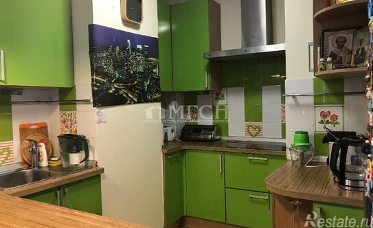 Продажа 3-комн квартиры на вторичном рынке Пятницкое ш,  д. 15,  к. 1