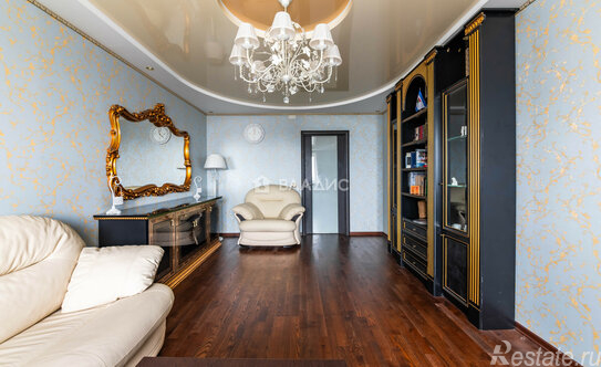 Продажа 3-комн квартиры на вторичном рынке Брянцева ул,  д. 7,  к. 1