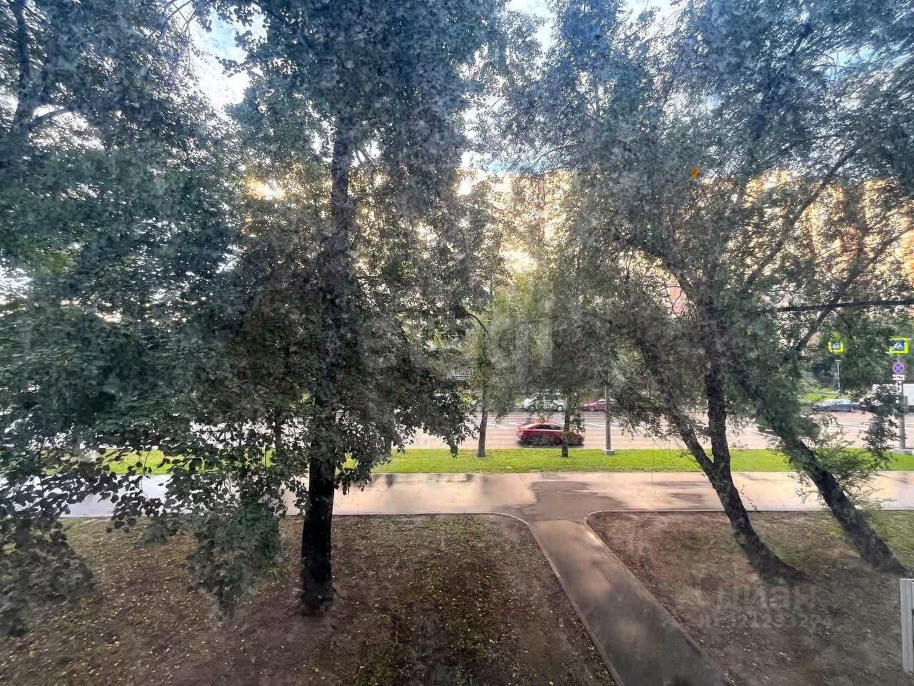 Продажа 4-комн квартиры на вторичном рынке Краснодонская улица, 24