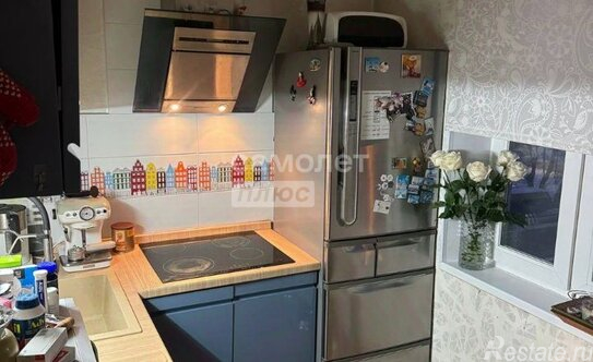 Продажа 3-комн квартиры на вторичном рынке Прибрежный проезд,  д. 7