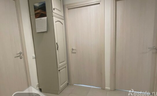 Продажа 2-комн квартиры на вторичном рынке Красная горка, Весенняя улица,  д. 12