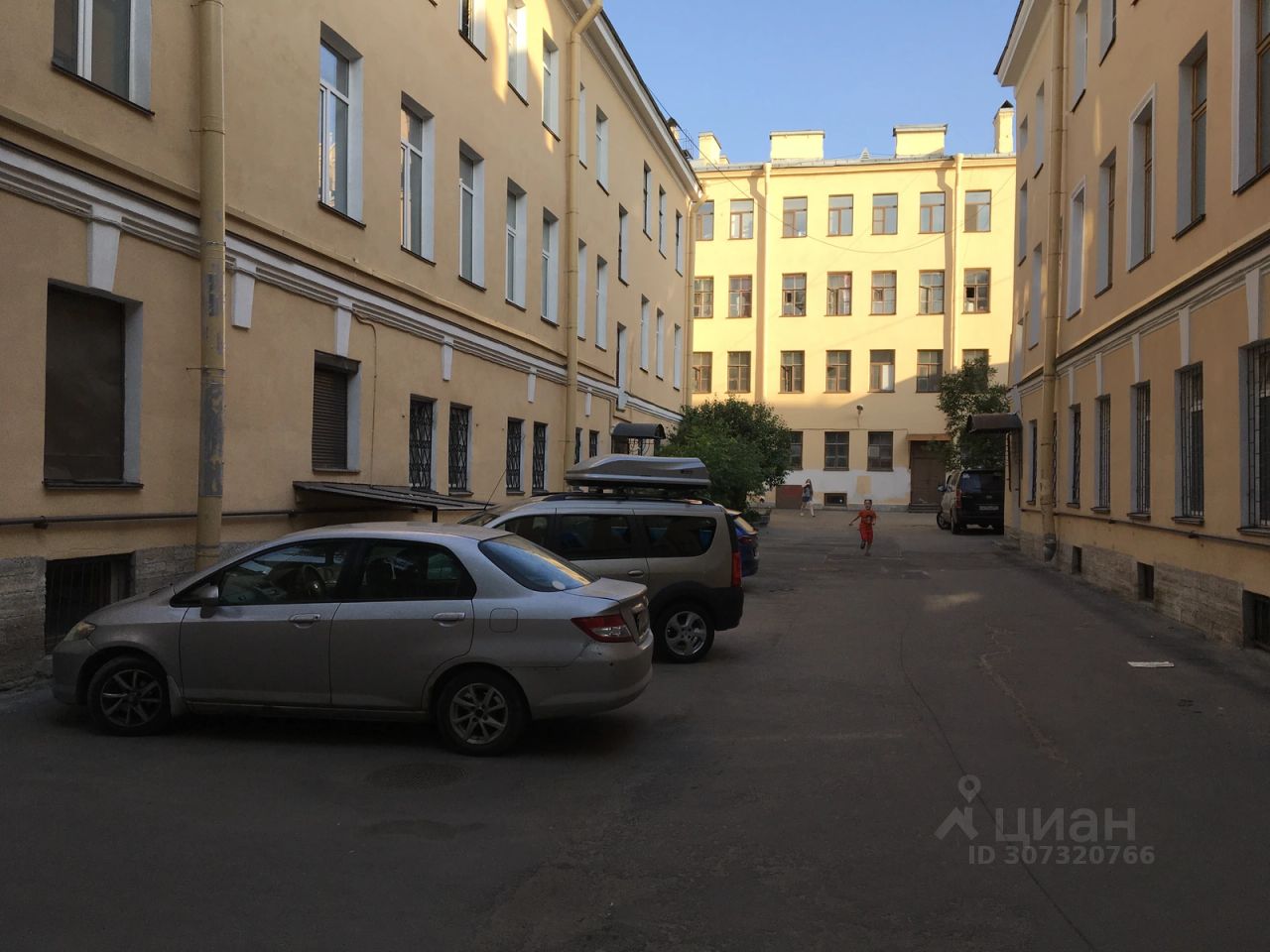 Продажа комнаты Шпалерная улица, 3