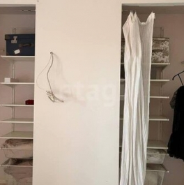 Продажа 4-комн квартиры на вторичном рынке Пушкин г, Генерала Хазова ул,  д. 10