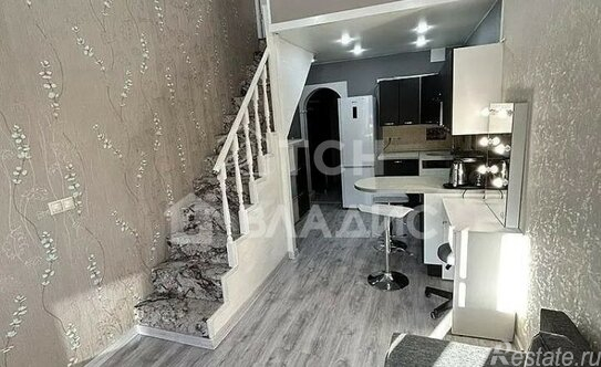 Продажа 1-комн квартиры на вторичном рынке Лесные Поляны, Солнечная улица,  д. 26 к3