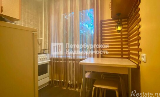 Продажа 2-комн квартиры на вторичном рынке ул Гданьская,  д. 12