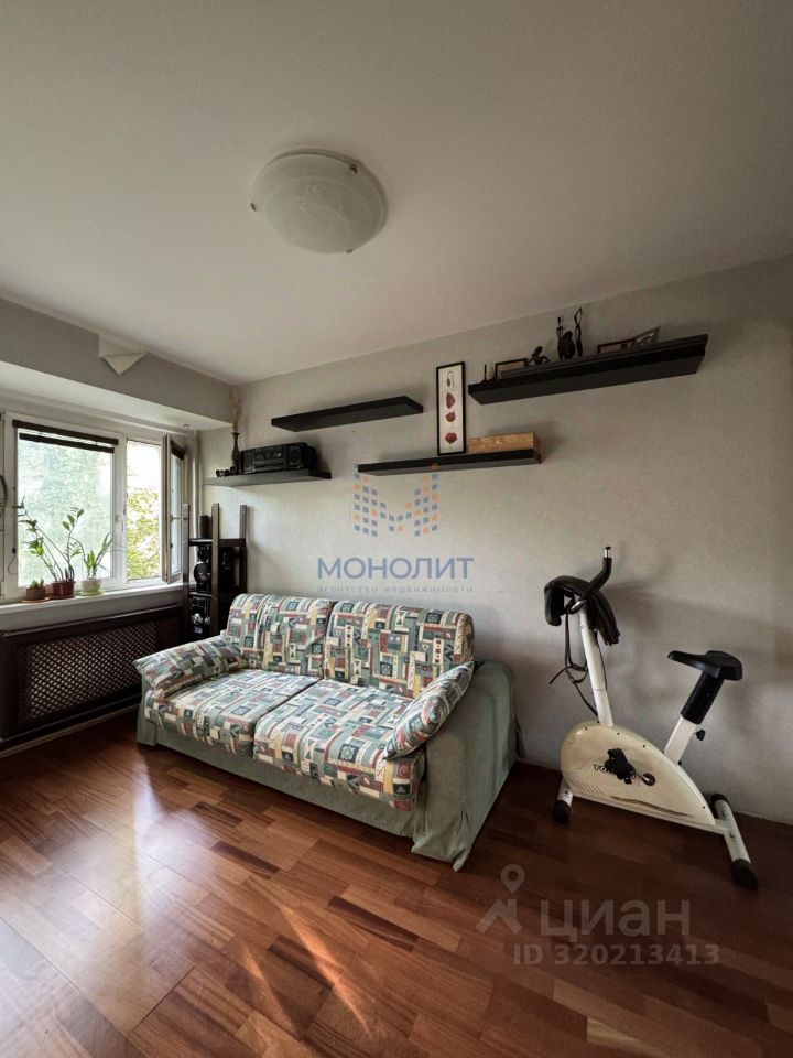 Продажа 3-комн квартиры на вторичном рынке Братская улица, 17К2