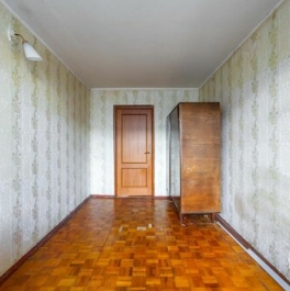 Продажа 3-комн квартиры на вторичном рынке улица Шотмана,  д. 9 к1