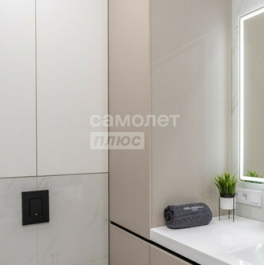 Продажа 2-комн квартиры на вторичном рынке ул Академика Королева,  д. 13А