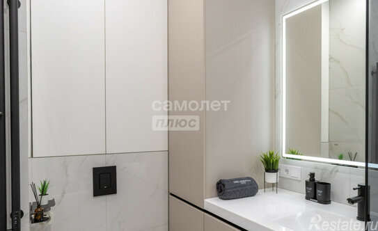 Продажа 2-комн квартиры на вторичном рынке ул Академика Королева,  д. 13А