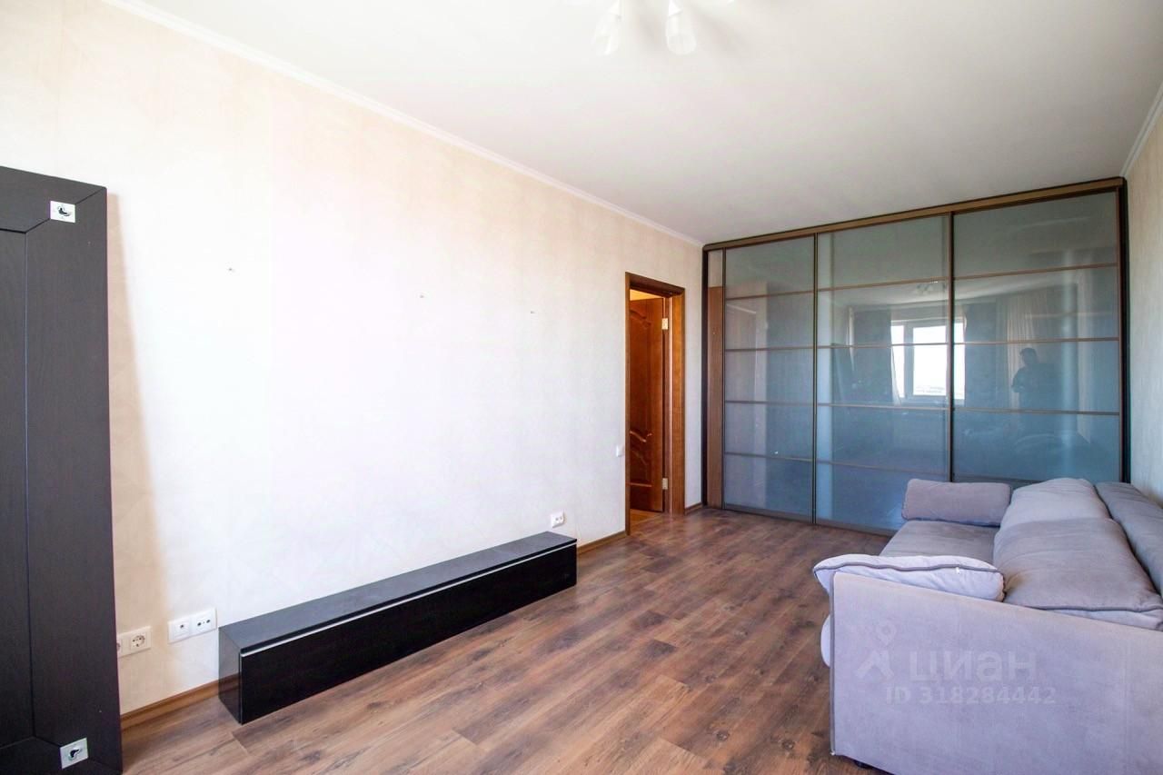 Продажа 3-комн квартиры на вторичном рынке Кузнецовская улица, 11