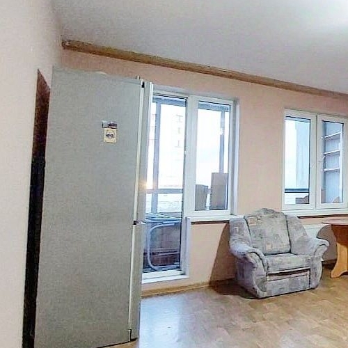 4-комн квартира улица Маршала Казакова, 68к1