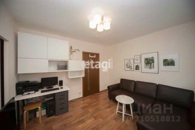 Продажа 2-комн квартиры на вторичном рынке улица Корнея Чуковского, 3к4