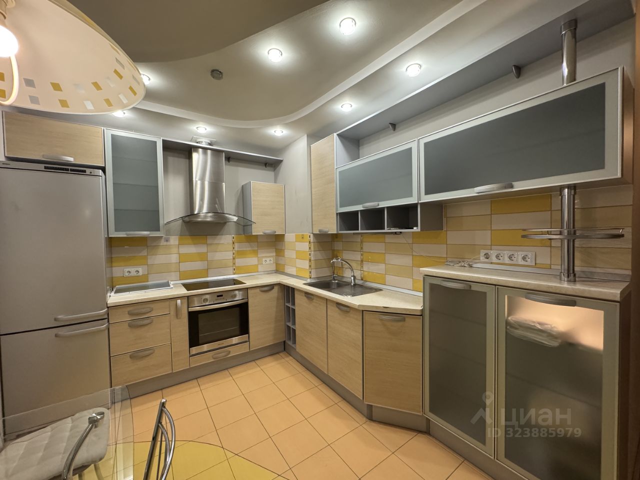 Продажа 3-комн квартиры на вторичном рынке Пулковская улица, 10к1