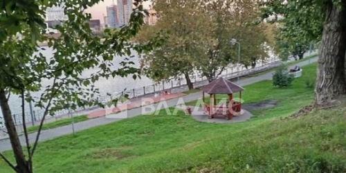 3-комн квартира улица Трофимова,  д. 6А