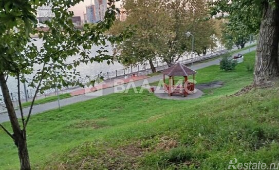 Продажа 3-комн квартиры на вторичном рынке улица Трофимова,  д. 6А