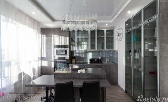 Аренда 2-комн квартиры на вторичном рынке Ушаковская наб,  д. 1,  к. 4