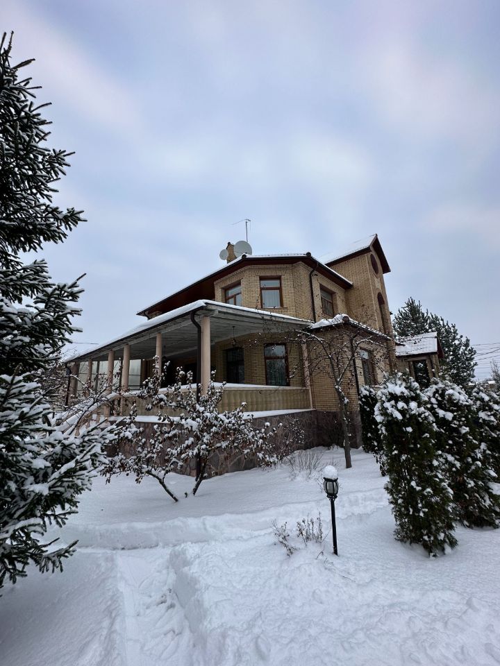 Продажа дома д. Новосаратовка, улица Полевая, 35А
