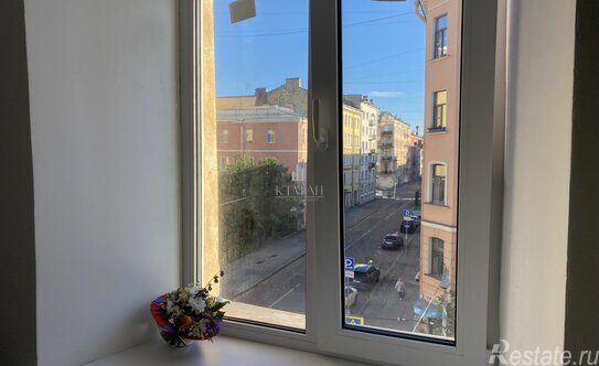 Продажа 4-комн квартиры на вторичном рынке Советская 6-я ул,  д. 22/22