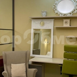 Продажа 2-комн квартиры на вторичном рынке Трёхпрудный переулок,  д. 6