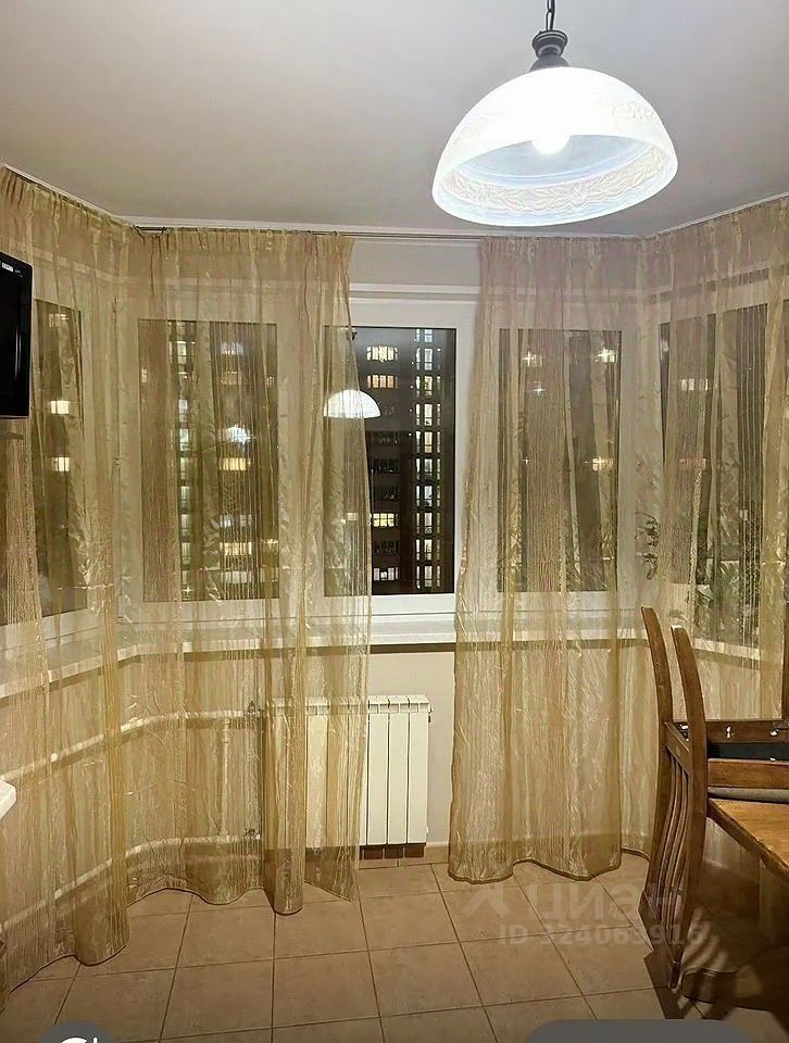 Аренда 3-комн квартиры на вторичном рынке Новочеремушкинская улица, 59