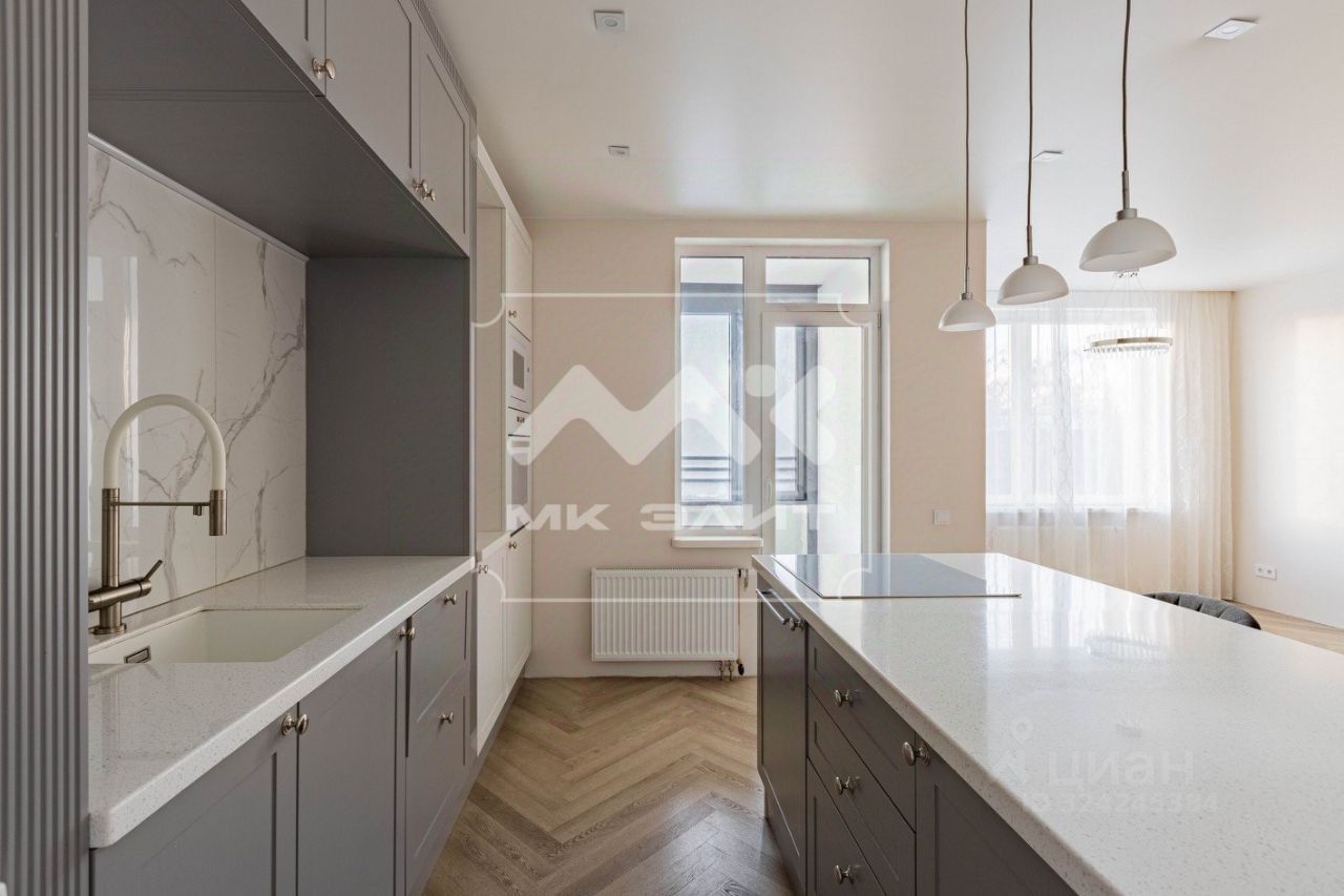 Продажа 1-комн квартиры на вторичном рынке Новолитовская улица, 10