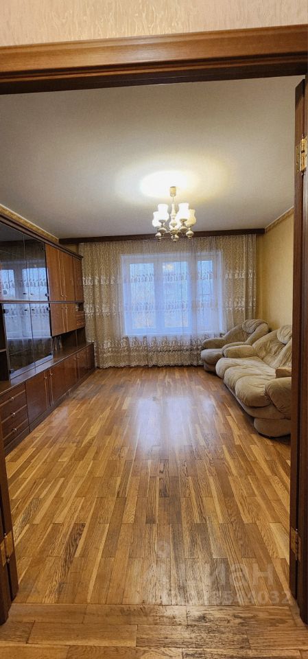 Аренда 3-комн квартиры на вторичном рынке Елецкая улица, 16К3