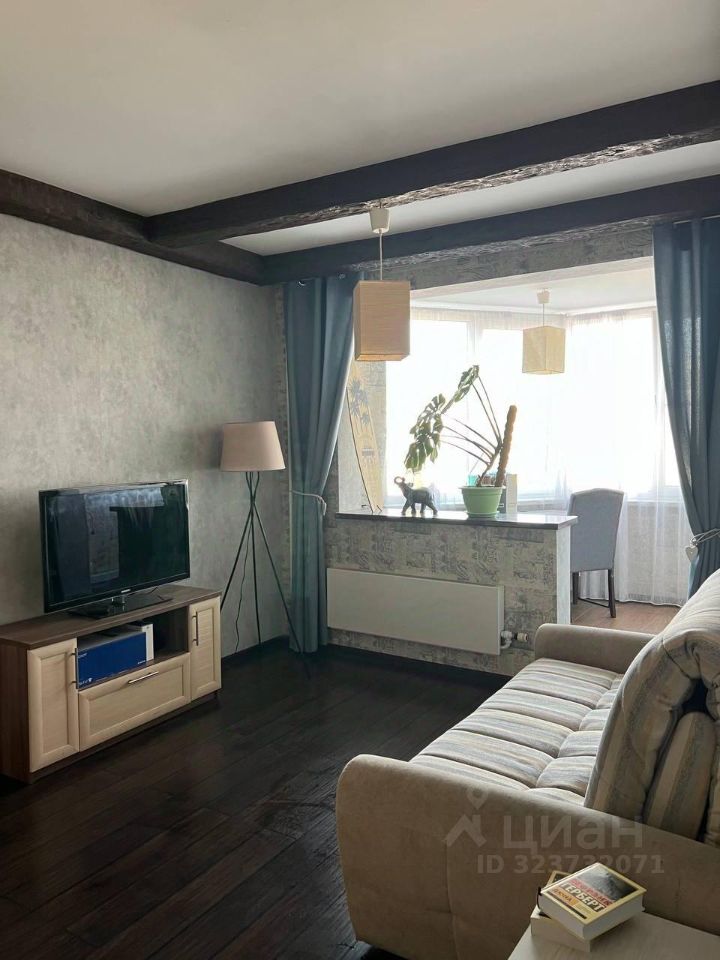 Продажа 2-комн квартиры на вторичном рынке Святоозерская улица, 32