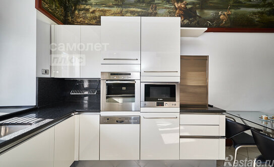 Продажа 5-комн квартиры на вторичном рынке ул Макаренко,  д. 2/21,  к. 2