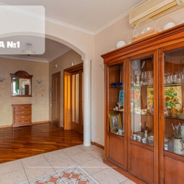 Продажа 4-комн квартиры на вторичном рынке Монетная Б. ул,  д. 5