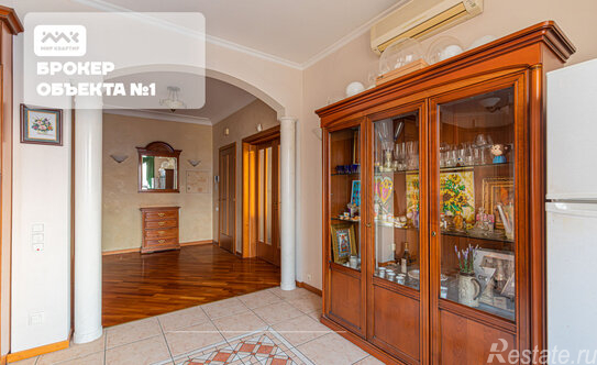 Продажа 4-комн квартиры на вторичном рынке Монетная Б. ул,  д. 5