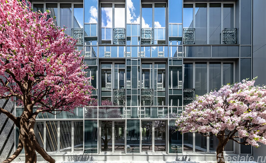 Продажа 4-комн квартиры на вторичном рынке улица Арбат,  д. 24