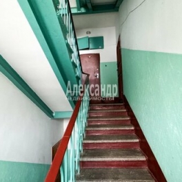 Продажа 2-комн квартиры на вторичном рынке Гданьская улица,  д. 11