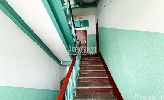 Продажа 2-комн квартиры на вторичном рынке Гданьская улица,  д. 11