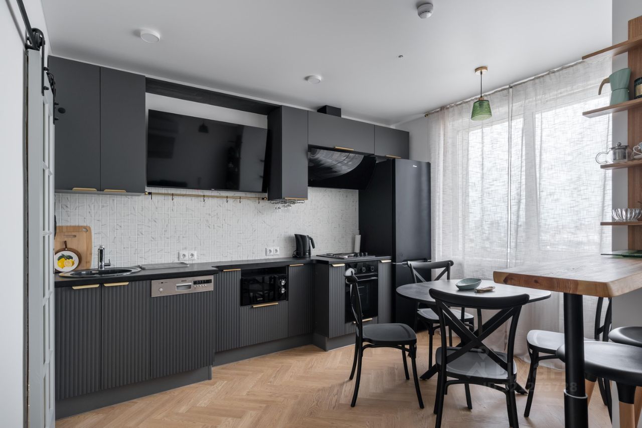 Продажа 3-комн квартиры на вторичном рынке Хорошевское шоссе, 12к1