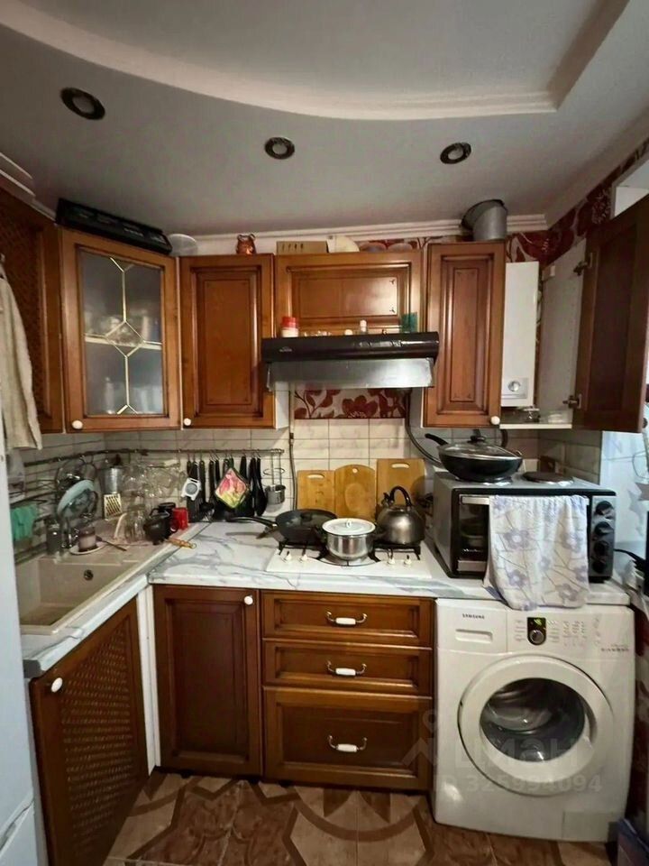 Продажа 1-комн квартиры на вторичном рынке Климовск мкр, улица Западная,  д. 8