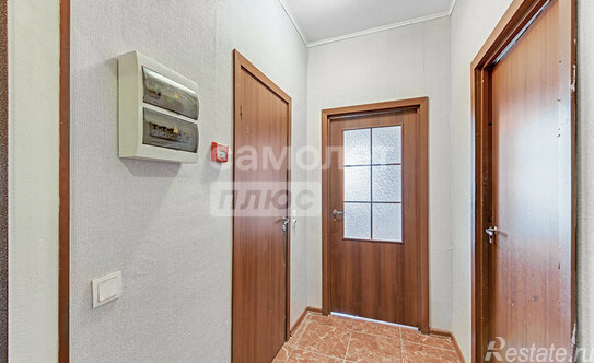 Продажа 1-комн квартиры на вторичном рынке Зенино, Вертолётная улица,  д. 18