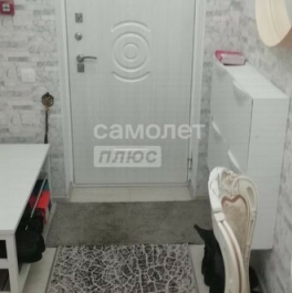 Продажа 4-комн квартиры на вторичном рынке Волоколамское ш,  д. 71 к1