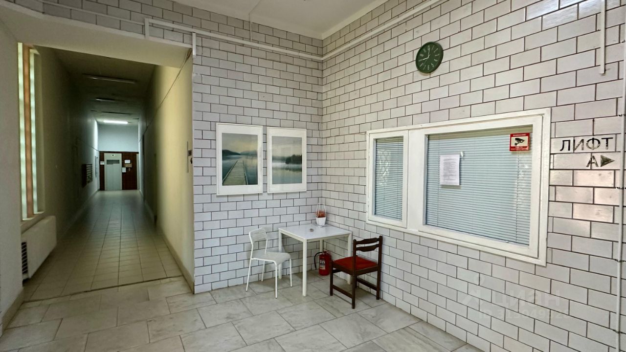 Продажа 3-комн квартиры на вторичном рынке Молодогвардейская улица, 6