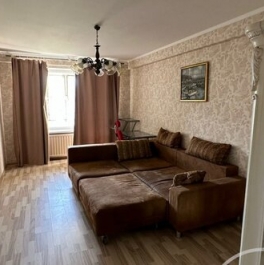 Продажа 2-комн квартиры на вторичном рынке улица Крыленко,  д. 21 к2