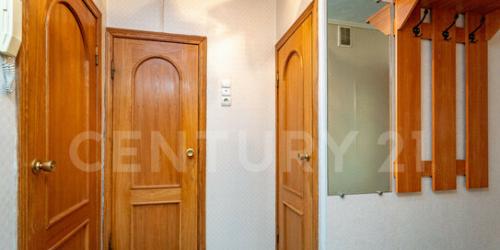 1-комн квартира Петергоф г, Юты Бондаровской ул,  д. 17,  к. 2