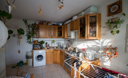 Продажа 4-комн квартиры на вторичном рынке Пушкин г, Красной Звезды ул,  д. 8 А